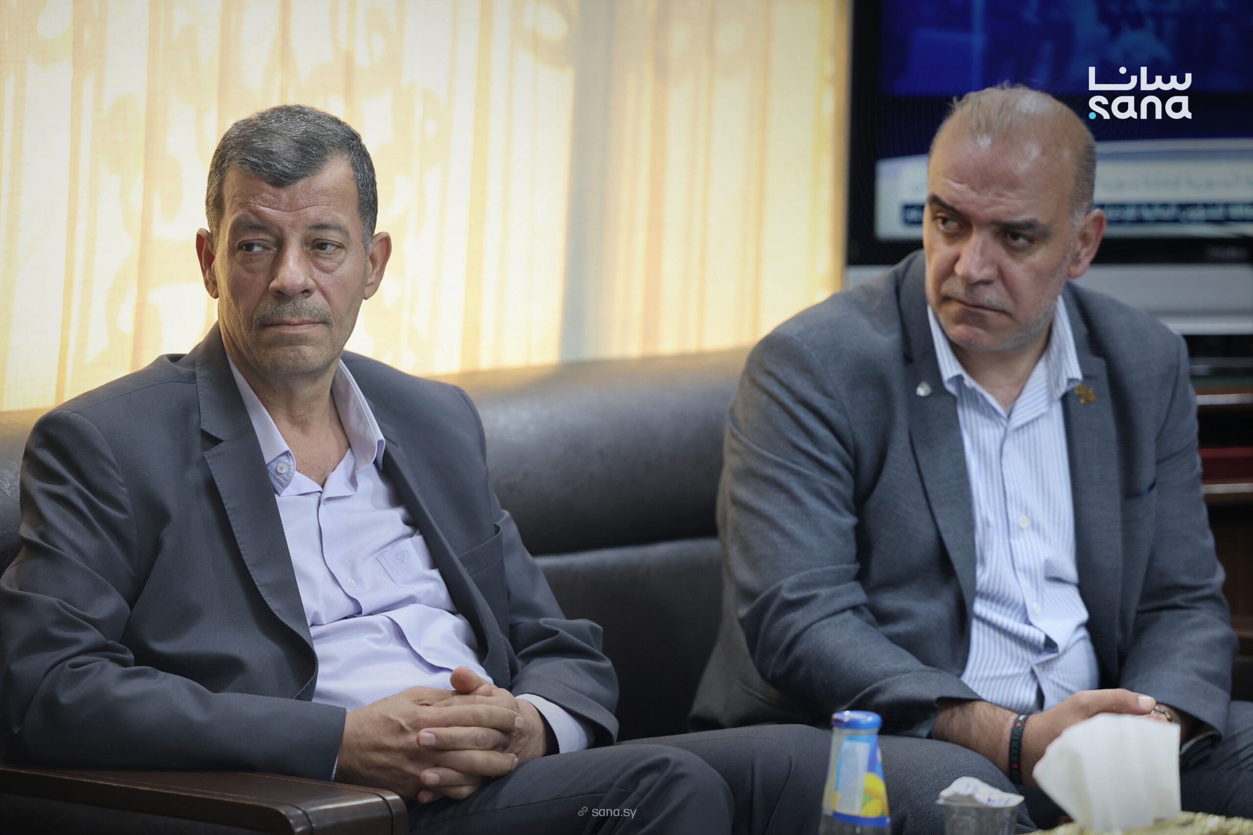 محافظ درعا يلتقي اللجنة الوطنية للتحقيق في أحداث السويداء 2 IMG 0893 محافظ درعا يلتقي اللجنة الوطنية للتحقيق في أحداث السويداء