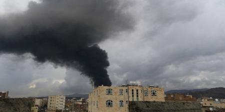 القناة الـ12 الإسرائيلية: سلاح الجو يهاجم مجمع الدفاع في حي العرضي وسط صنعاء - تليجراف الخليج