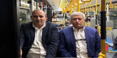 وزير النقل يتفقد مشروع الباص السريع بين عمان والزرقاء ويوجه بتوسيع الخدمات - تليجراف الخليج