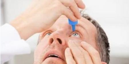 دراسة توضح أن قطرات العين قد تحل محل النظارات في علاج طول النظر - تليجراف الخليج