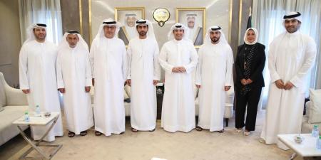 الفلاسي: نثق في قدرة الاتحادات الرياضية على تحويل الطموحات إلى إنجازات ملموسة - تليجراف الخليج