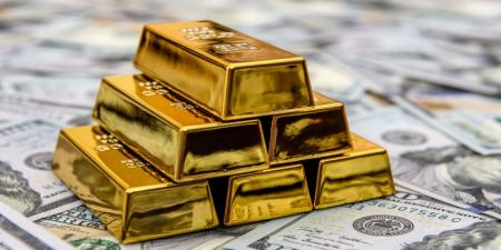 الذهب يقترب من أعلى مستوى قياسي بعد خفض أسعار الفائدة - تليجراف الخليج