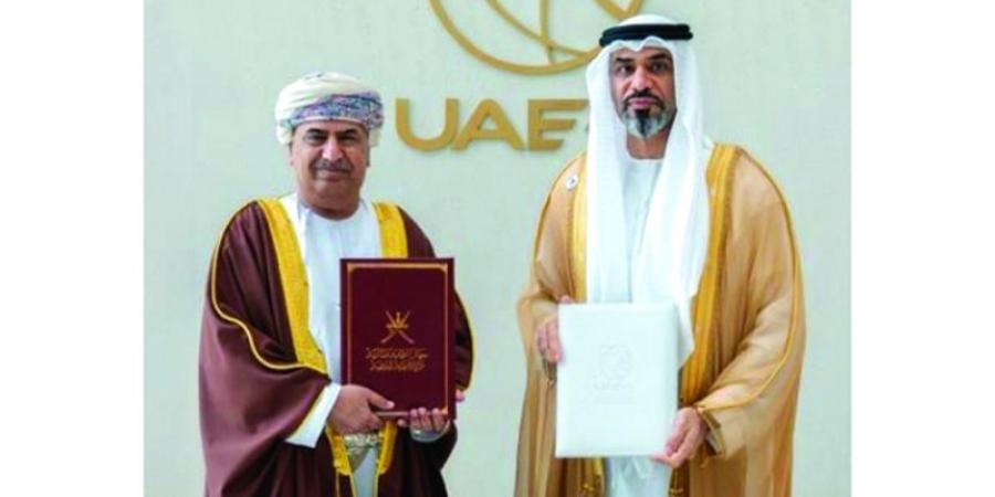 الإمارات وعُمان توقّعان تفاهماً لتعزيز التعاون في مجال الرقابة - تليجراف الخليج