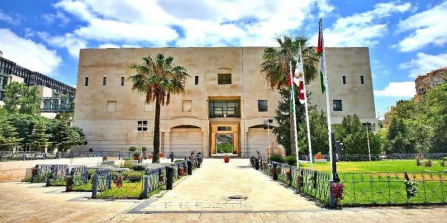 أمانة عمّان تواصل تعبيد شوارع رئيسية عدة  - تليجراف الخليج