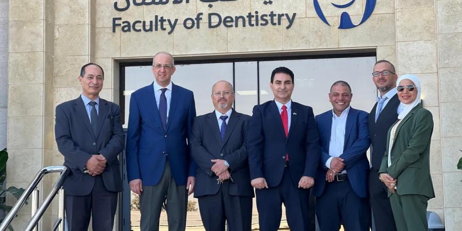 رئيس جامعة البترا يستقبل وفدًا من الهيئة الأردنية لزراعة الأسنان ونقابة أطباء الأسنان الأردنية - تليجراف الخليج