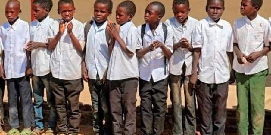 قرار ليبي يهدد آلاف الأطفال السودانيين - تليجراف الخليج