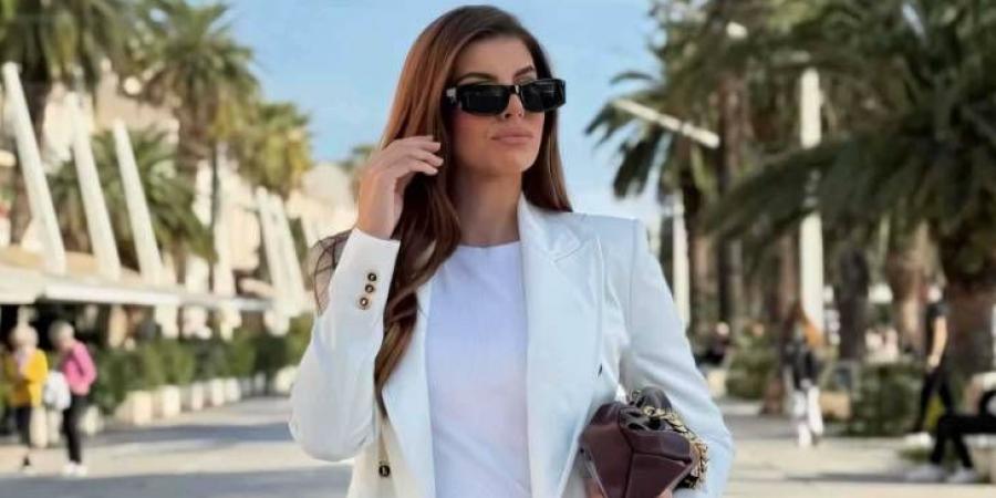 وفاة مؤثرة بوسنية بعد دخولها في غيبوبة يوم زفافها .. والسبب لا يزال غامضاً - تليجراف الخليج