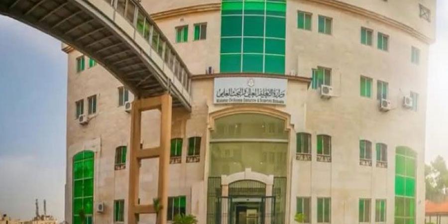 التعليم العالي تعلن مواعيد تقديم طلبات اساءة الاختيار والانتقال بين التخصصات والجامعات #عاجل - تليجراف الخليج